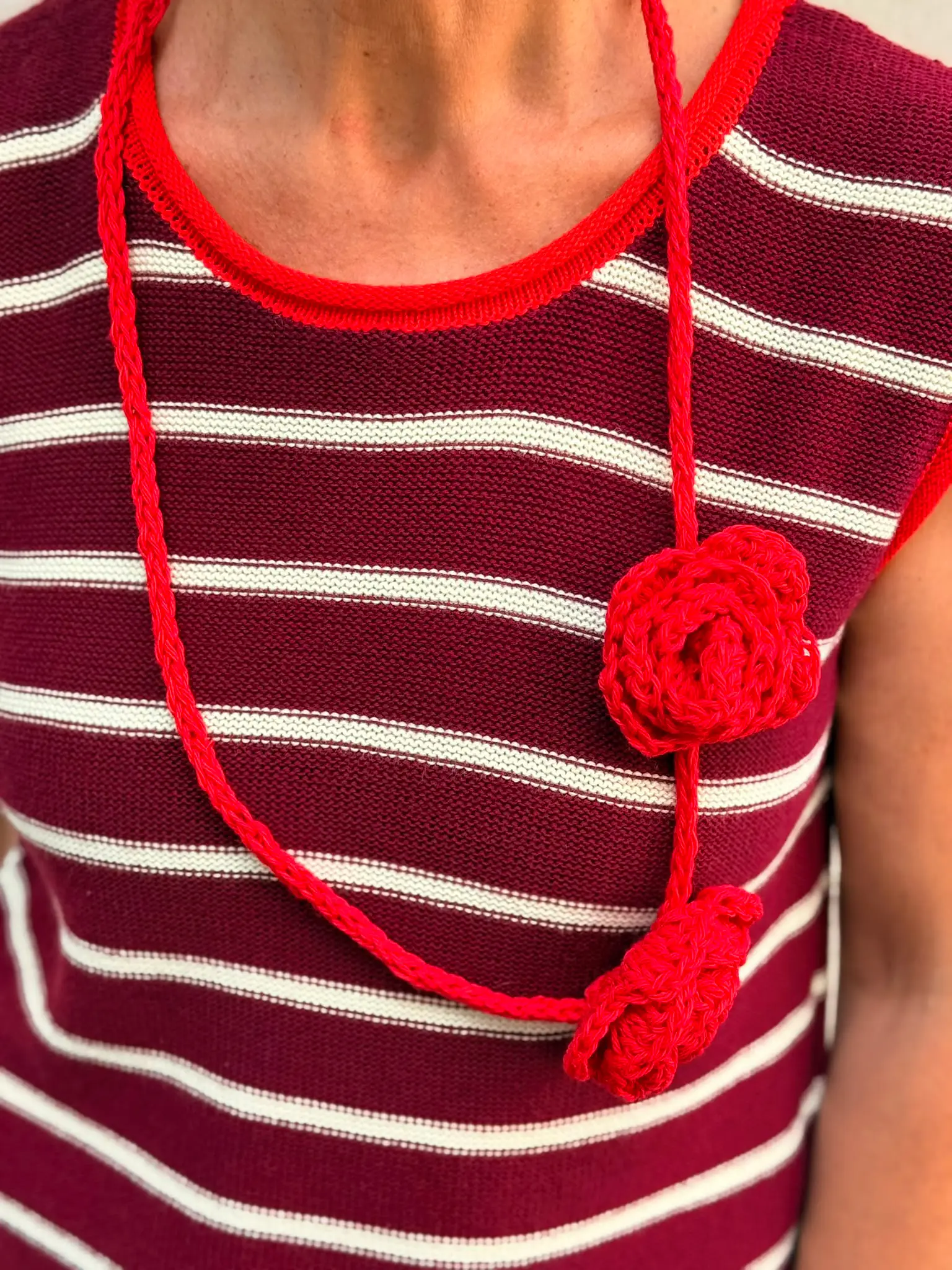 Collar Crochet Rosetón